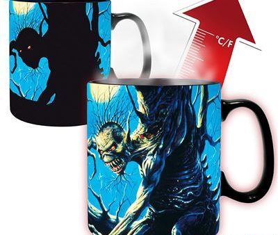 Caneca Muda de Cor Iron Maden: Fearofthe Dark 460ml - Het Change - ABYstyle on Sale