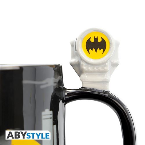 Caneca 3D DC Comics: Bat-Signal & Batman 460ml - ABYstyle on Sale